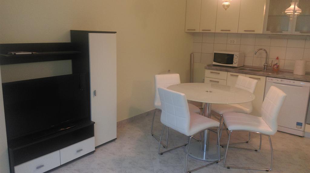 Mikuljan Apartments Стобрек Экстерьер фото
